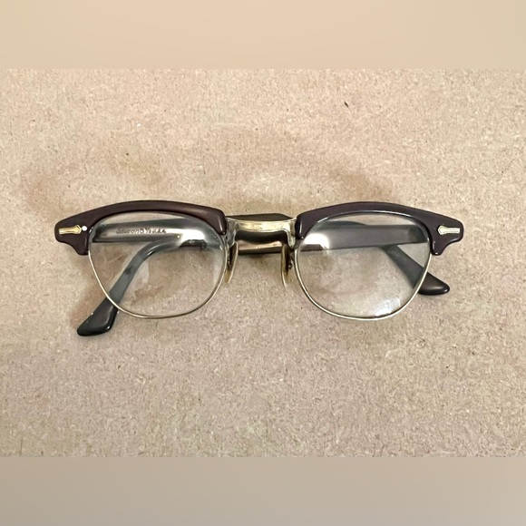 Shuron Rare Vintage Gold Chrome Brown Cat Eye Eyeglasses Frames - Picture 4 of 8